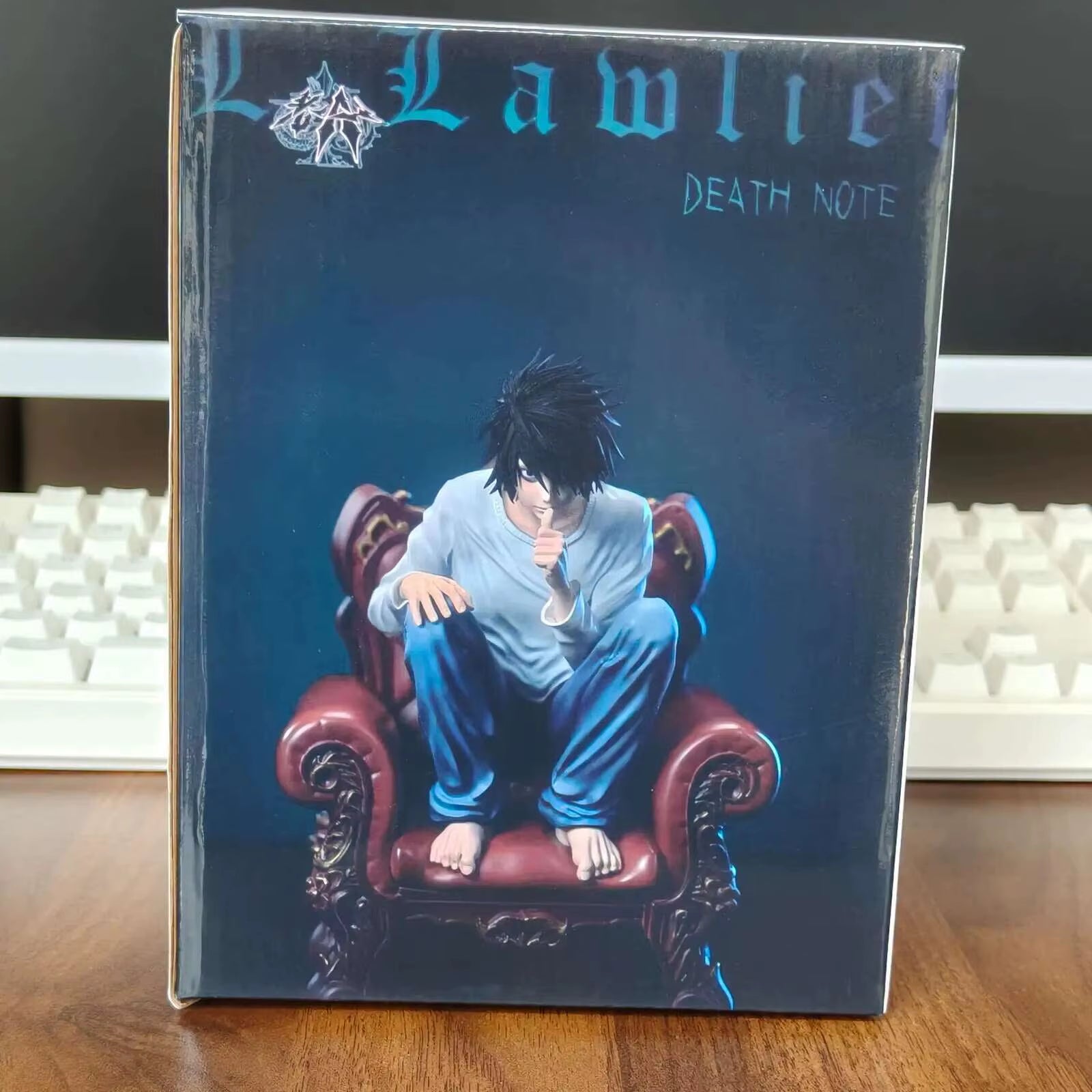 NEW Full Painted Death Note L. Lawliet Squatting Sofa Figurine Model Death Note Decoration Collection Doll Gift Figure Character
